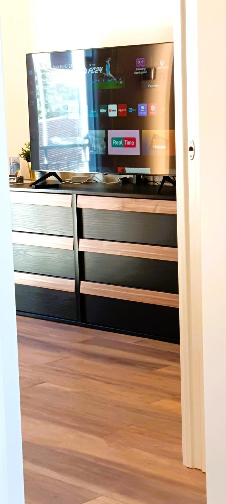 Orelli House Apartment *